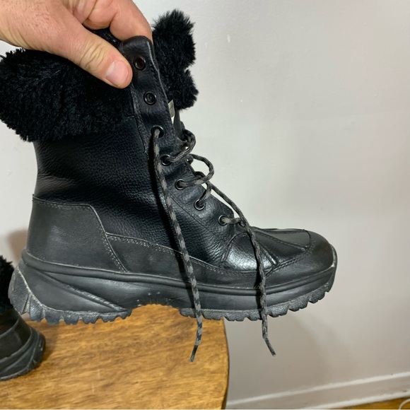 UGG Women Black Winter waterproof Boots - Picture 6 of 12